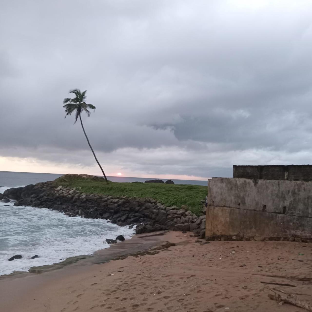 Sunset Beach Villa Galle Exterior foto